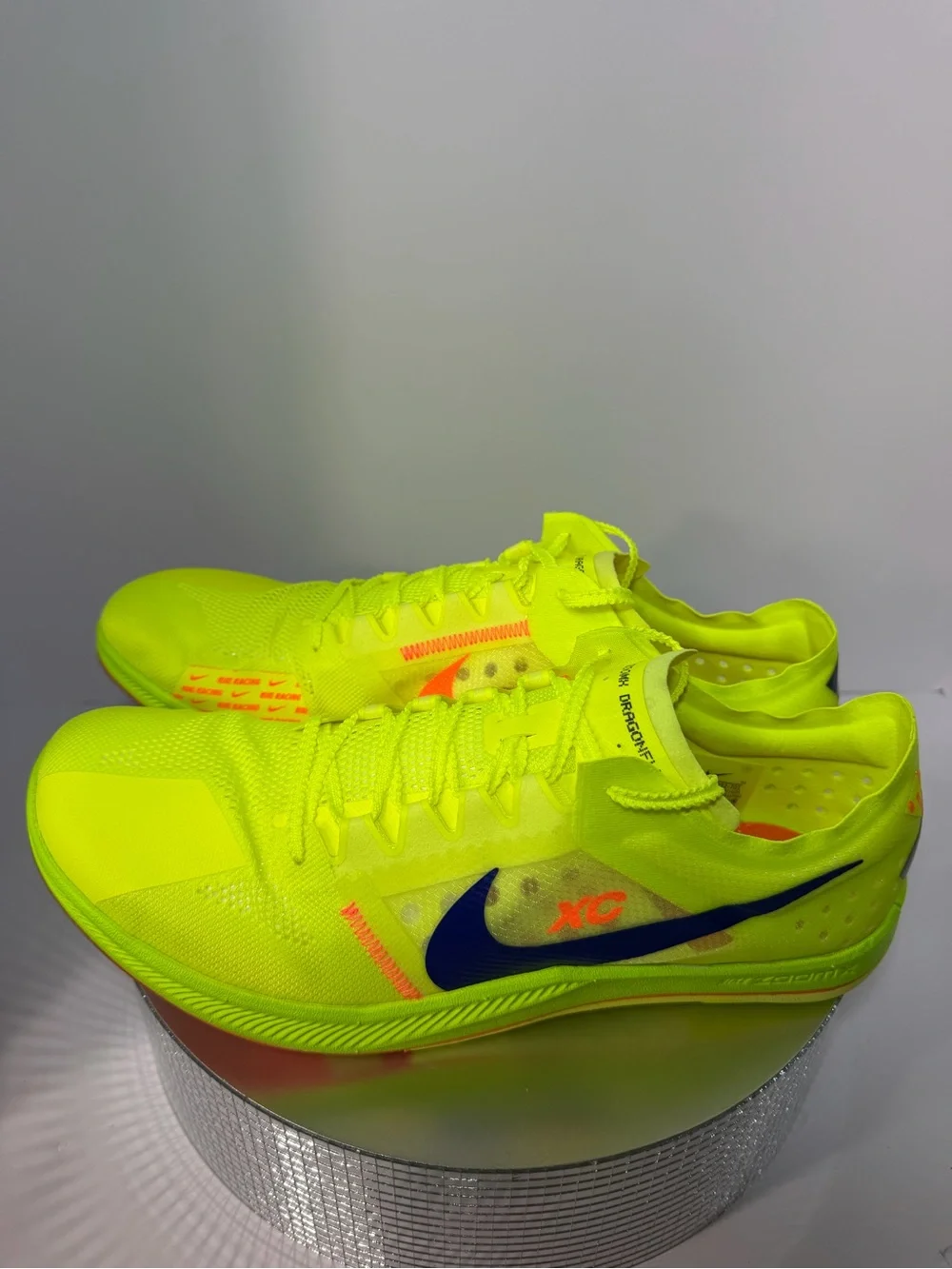 Nike Men’s Neon Yellow Zoom Racing Shoes size 12 new W